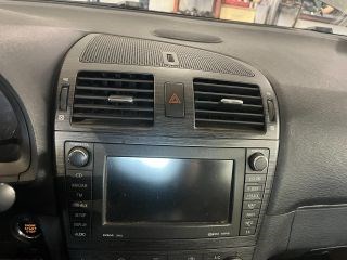 TOYOTA AVENSIS lépcsőshátú (ZRT27, ADT27) Csomagtérajtó Kapcsoló 9. kép