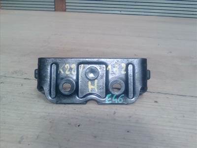 BMW E46 98-05 Csomagtérajtó zár ütköző