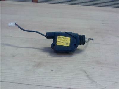 DAEWOO LANOS -01 Csomagtérajtó központi zár motor