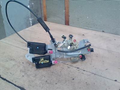 FIAT ULYSSE 02.07- Jobb tolóajtó zárszerkezet