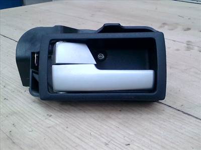 FORD MONDEO 01-07 Bal hátsó belső kilincs