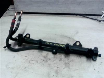 MAZDA 121 96- Injektor befecskendező híd 