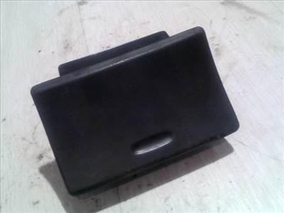 MAZDA XEDOS 6 92- Hamutartó