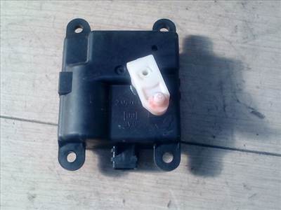 NISSAN PRIMERA P12 2001-2007 Fűtésszabályzó zsalu állító motor