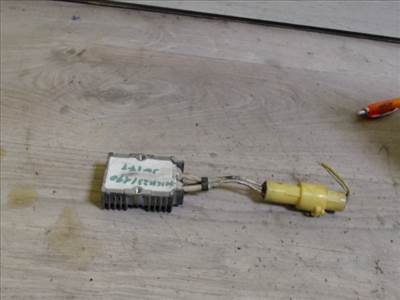 SUZUKI SWIFT 89-96 Üzemanyag befecskendező ellenállás