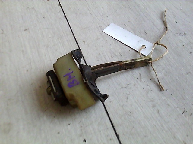 SUZUKI SWIFT 96-05 Bal hátsó ajtóhatároló 1. kép