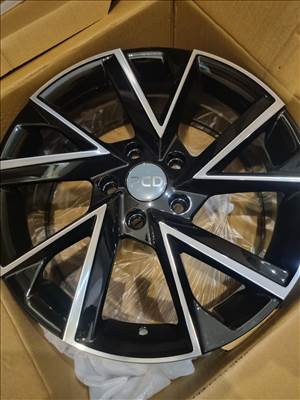  5x114.3 lyukosztású 7JJ 17" új alufelni