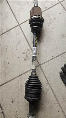 Kia Cee'd (ED) 1.6 CVVT Bal féltengely  495011h011