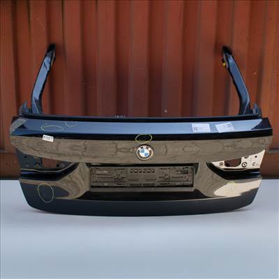 BMW 5er G31 csomagtérajtó