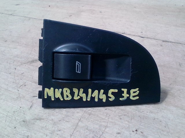 AUDI A6 97-04 Jobb első ablakemelő kapcsoló 1. kép