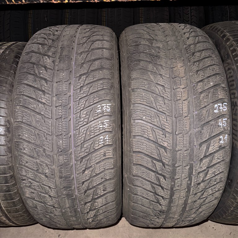 275/45 R21 Nokian WR SUV 3 110W l 5,5mm l 2db l DOT:3216 1. kép