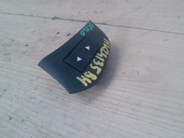 FIAT STILO 01.09-06.12 Bal hátsó ablakemelő kapcsoló 1. kép