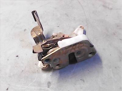 MITSUBISHI PAJERO 91-97 Bal hátsó ajtó zárszerkezet mechanikus