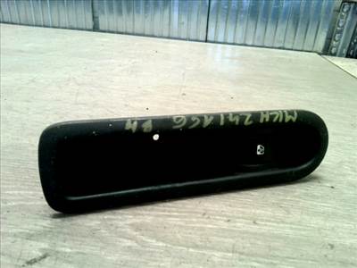 RENAULT SCENIC 03-06 Bal hátsó ablakemelő kapcsoló