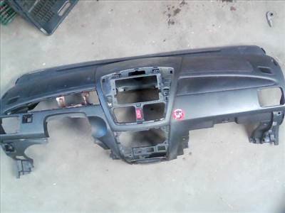 SUZUKI LIANA Műszerfal héj