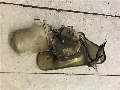 SUZUKI SWIFT 89-96 Ablaktörlő motor első
