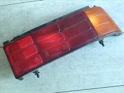 SUZUKI SWIFT 89-96 Jobb hátsó lámpa