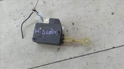 TOYOTA Aygo 2005.07.01-2008.12.31 CSOMAGTÉRAJTÓ KÖZPONTI ZÁR MOTOR