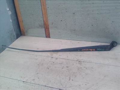 TOYOTA YARIS 99.04-05.09 Ablaktörlő kar jobb első