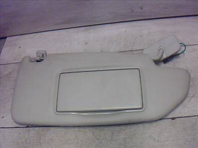 VOLVO V70 2000.01.01- 2007.08.31 Jobb napellenző