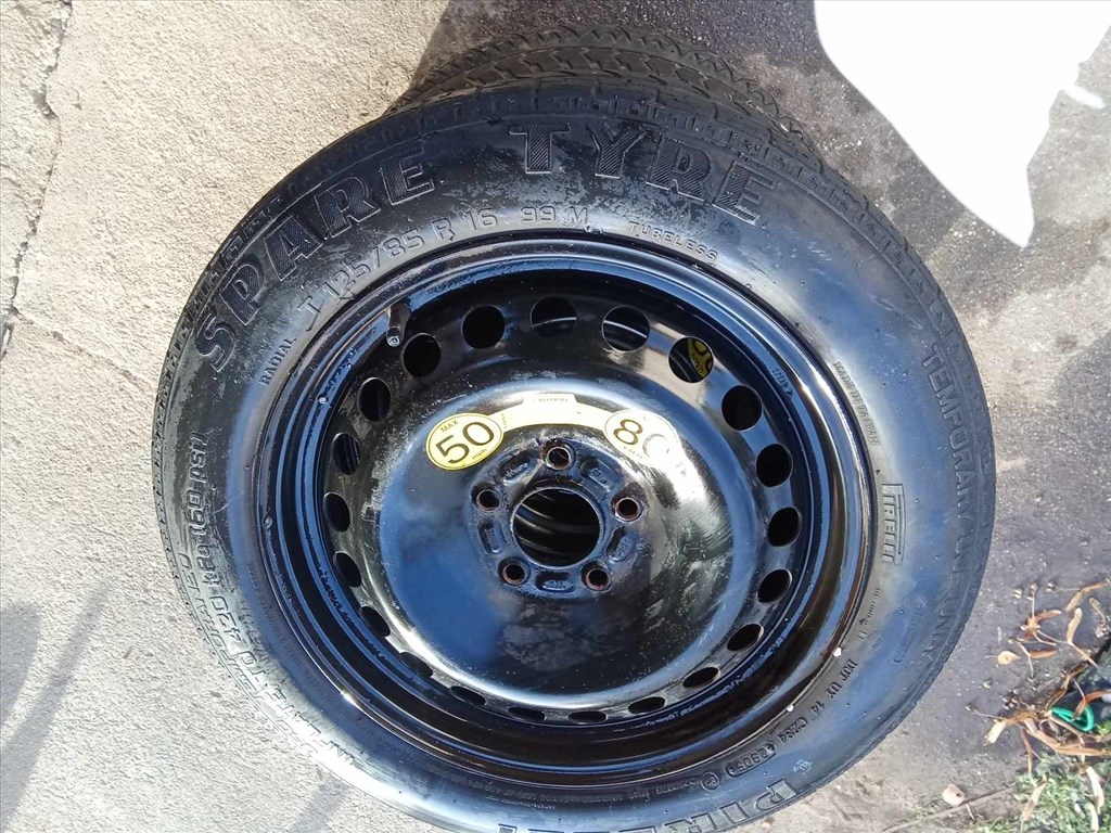 Jaguar X-Type mankókerék  1. kép