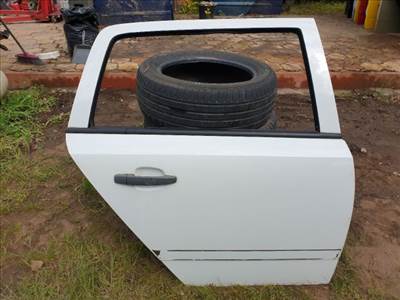 Opel Astra H Kombi jobb hátsó ajtó 