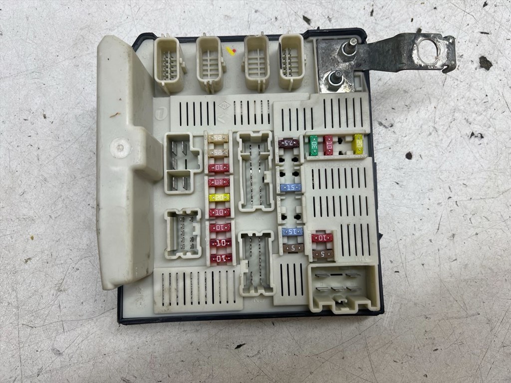 RENAULT SCÉNIC II (JM0/1_) 1.9 dCi (JM15) Biztosítéktábla Motortér #40181# 8200481866G  2. kép