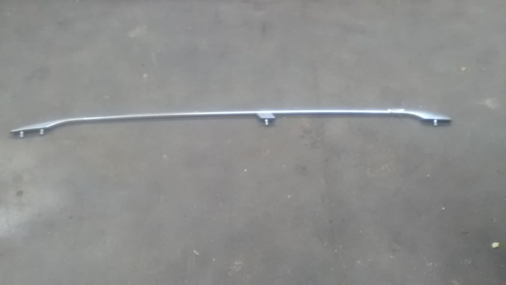 AUDI A6 97-04 Bal tetőcsomagtartó hosszanti sín tetősín 1. kép