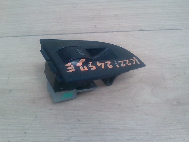 AUDI A6 97-04 Jobb első ablakemelő kapcsoló 1. kép