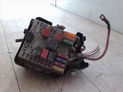 FIAT PUNTO II. Biztosítéktábla BCM BSI BSM SAM GEM modul Motortér
