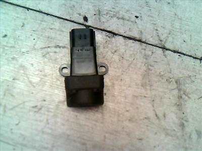 HONDA CIVIC 2004.01-2006.02 Inercia/borulás kapcsoló