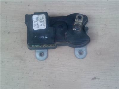 HYUNDAI H1 Jobb első központi zár motor