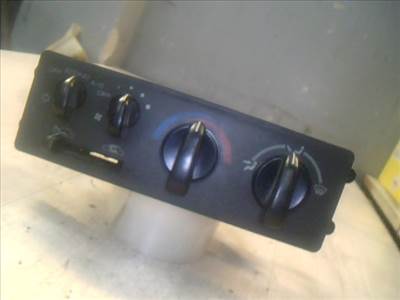 MITSUBISHI SPACE WAGON Fűtés vezérlő panel