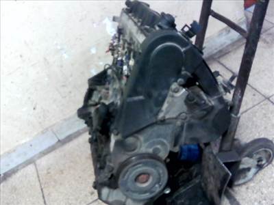 PEUGEOT 406 Motor, diesel fűzött blokk hengerfejjel