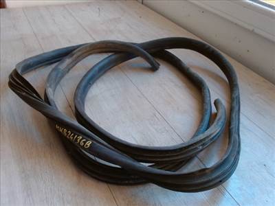 RENAULT Trafic 2014.05.01-2021.11.01 Bal első ajtó kéder gumi