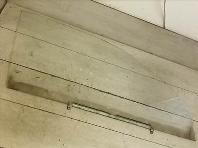 SUZUKI SWIFT 96-05 Jobb első ajtóüveg