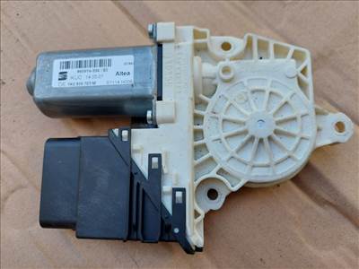 Seat Altea ablakemelő motor bal hátsó 1K0959703M