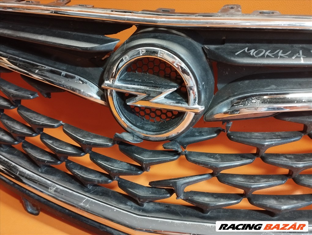 Opel Mokka X 16-tól hűtőrácsra csak a króm (M.20.716R)a 2. kép