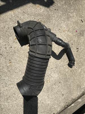 Audi A4 (B6/B7) 2,0 PD BLB _ turbócső 8e0129615j