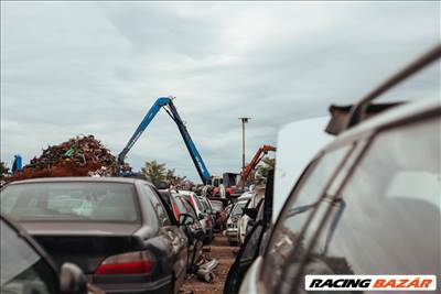 Autók forgalomból történő kivonása – egyszerűen, gyorsan, országos beszállítással!