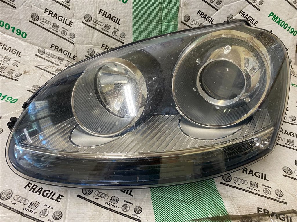 VW GOLF V Bal Xenon fényszóró  1. kép