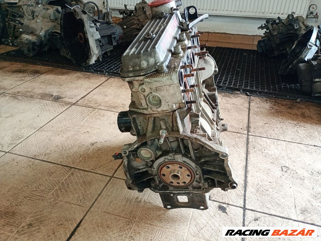 Skoda Fabia I 1.4 - Motor (Fűzött blokk hengerfejjel)  (aqw134786) 5. kép