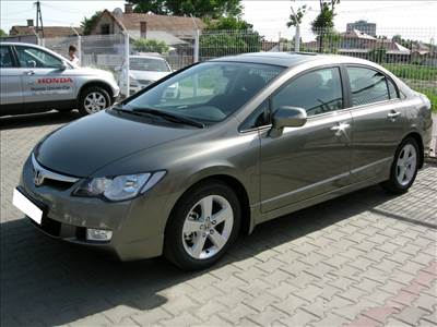 Honda Civic 8Gen sedan alkatrész