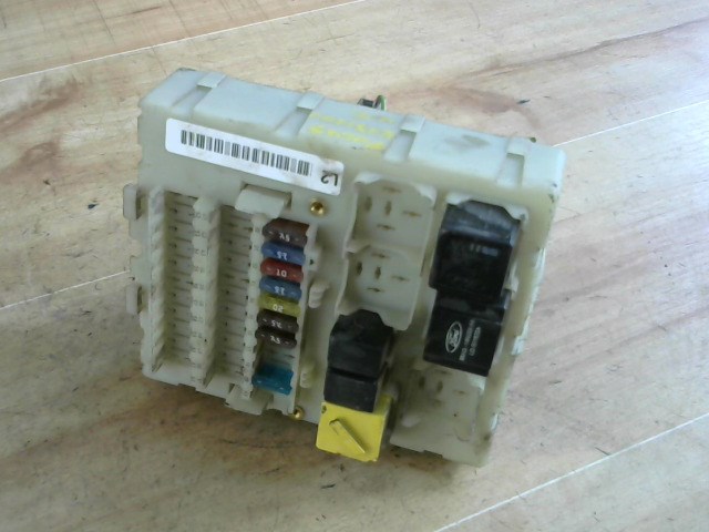 FORD FOCUS 98-04 Biztosítéktábla BCM BSI BSM SAM GEM modul Utastér 1. kép