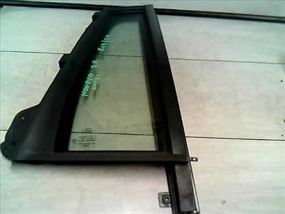 FORD MONDEO 01-07 Jobb hátsó fixüveg ajtóban