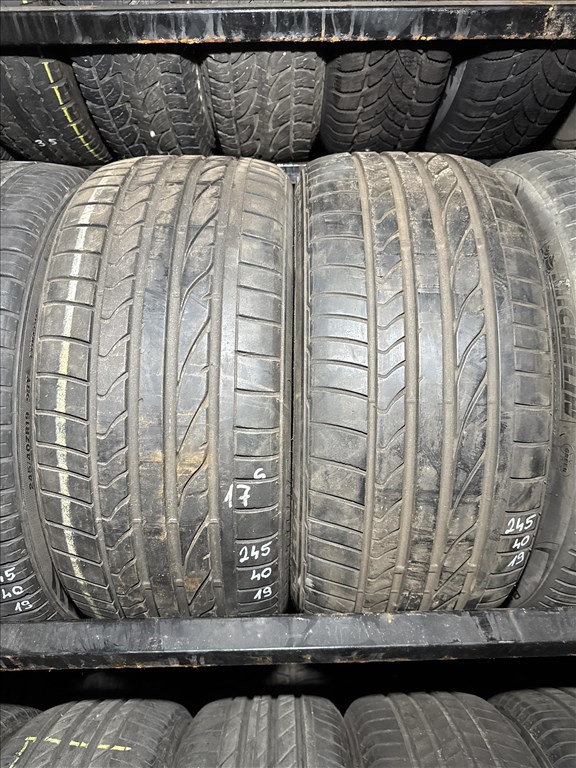 245/40 R19 Bridgestone RE050A RSC 94W l 6mm l 2db l DOT1804 1. kép