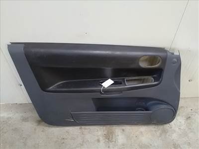 MITSUBISHI COLT 04.04-08.09 Jobb első ajtó kárpit