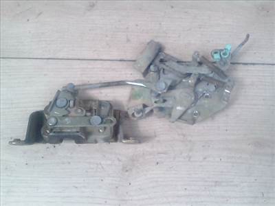 MITSUBISHI L300 Bal tolóajtó zárszerkezet