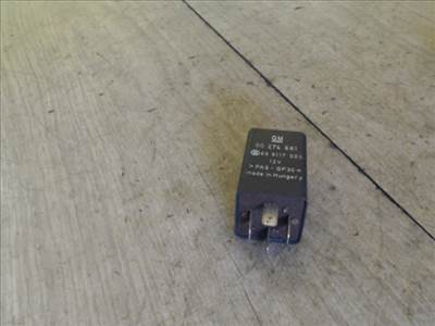 OPEL ASTRA F 94-02 Relé