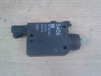 OPEL Zafira 98.09.01-05.08.31 Csomagtérajtó központi zár motor